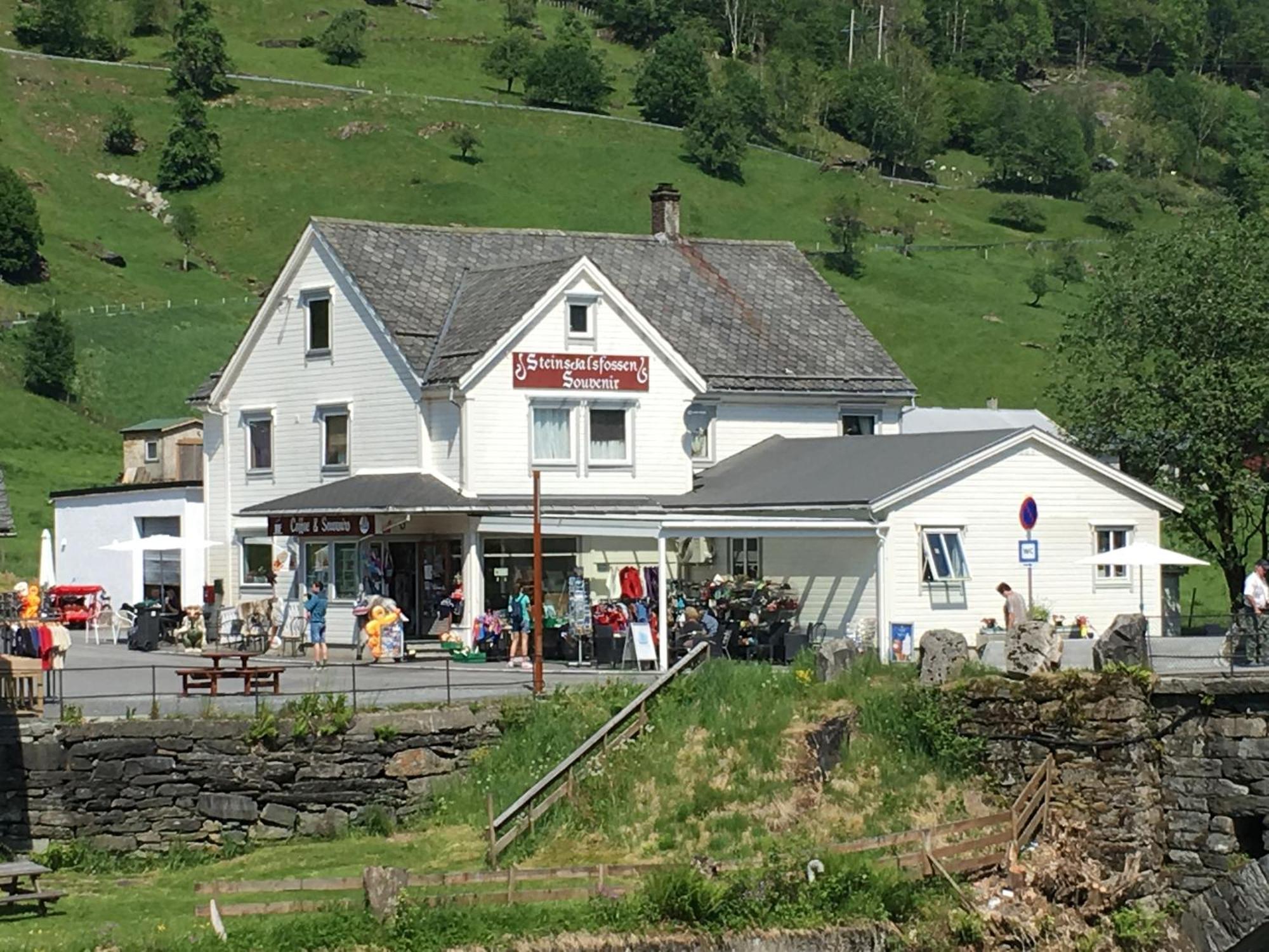 Kvamskogen & Hardanger Holliday Homes Norheimsund Exterior photo